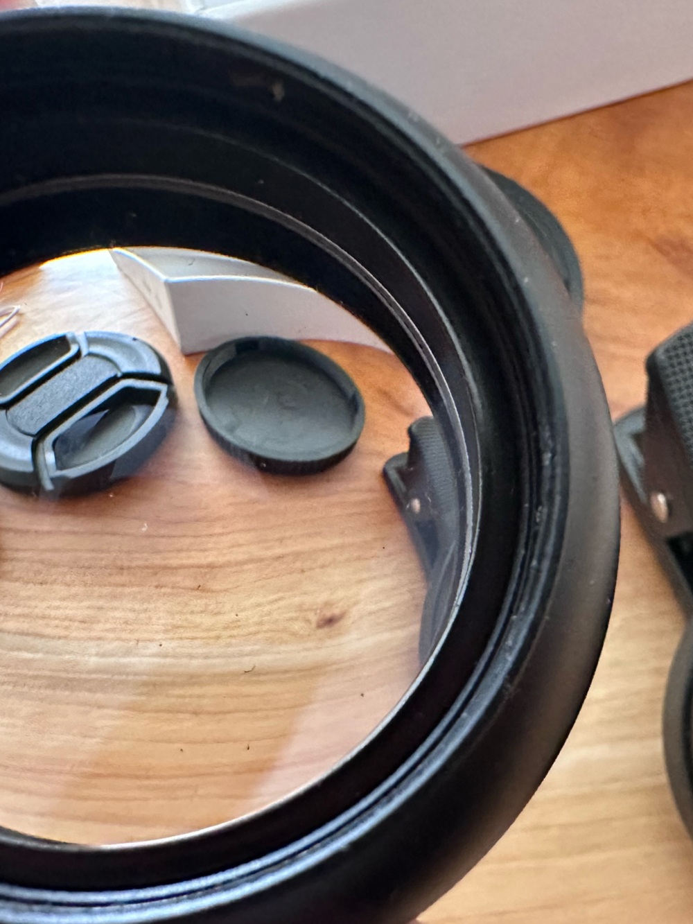 Phone Camera Lenses - Macro & Wide Angle with Phone Clip - Picture 4 of 10